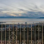 别墅 Ane - By Guide